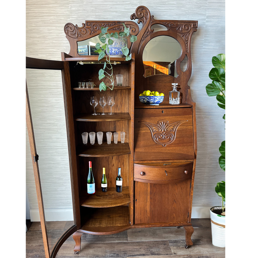 Discover the Hidden Gem of Vintage Furniture: The Side-by-Side Cabinet—Your Ultimate Solution for Small-Space Living