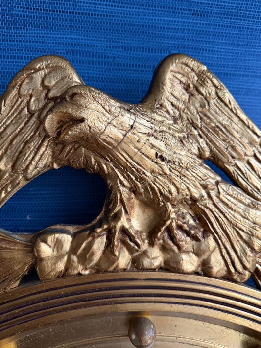Vintage Colonial Revival Federal Eagle Round Convex Giltwood Mirror — Made in America by AJ Olson Co. (Mississippi), 20th Century