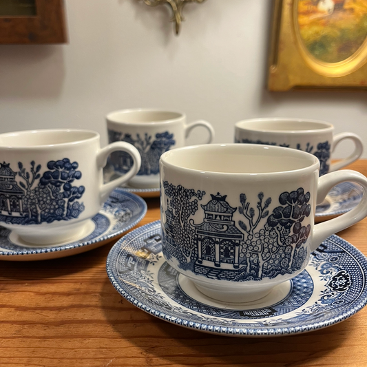 Vintage Churchill Blue Willow Teacup and Saucer Set Of 4 - Timeless Elegance from England