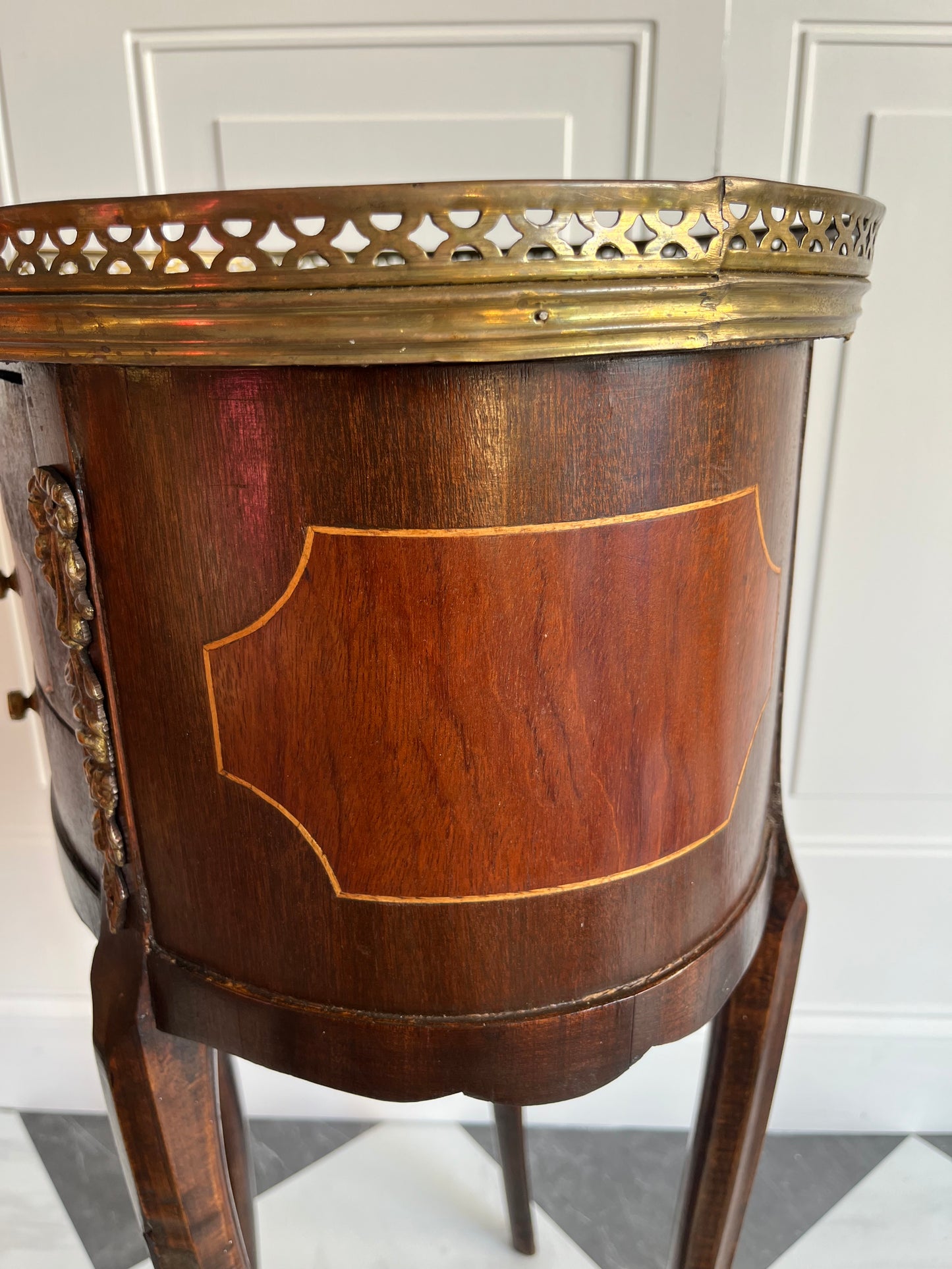 Petite Vintage French Marquetry Side Accent Table with Brass Ormolu Ribbons & Gallery Trim | Nightstand, End Table