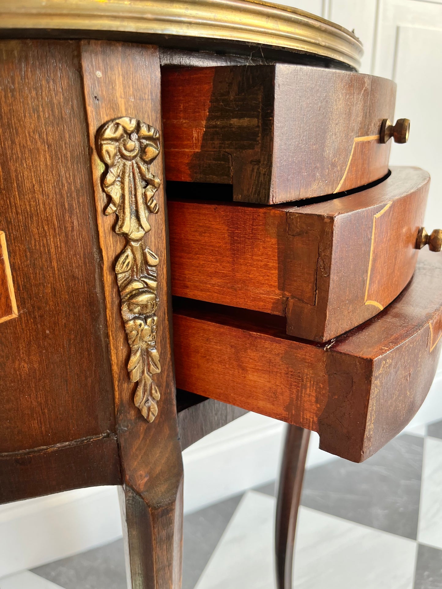Petite Vintage French Marquetry Side Accent Table with Brass Ormolu Ribbons & Gallery Trim | Nightstand, End Table