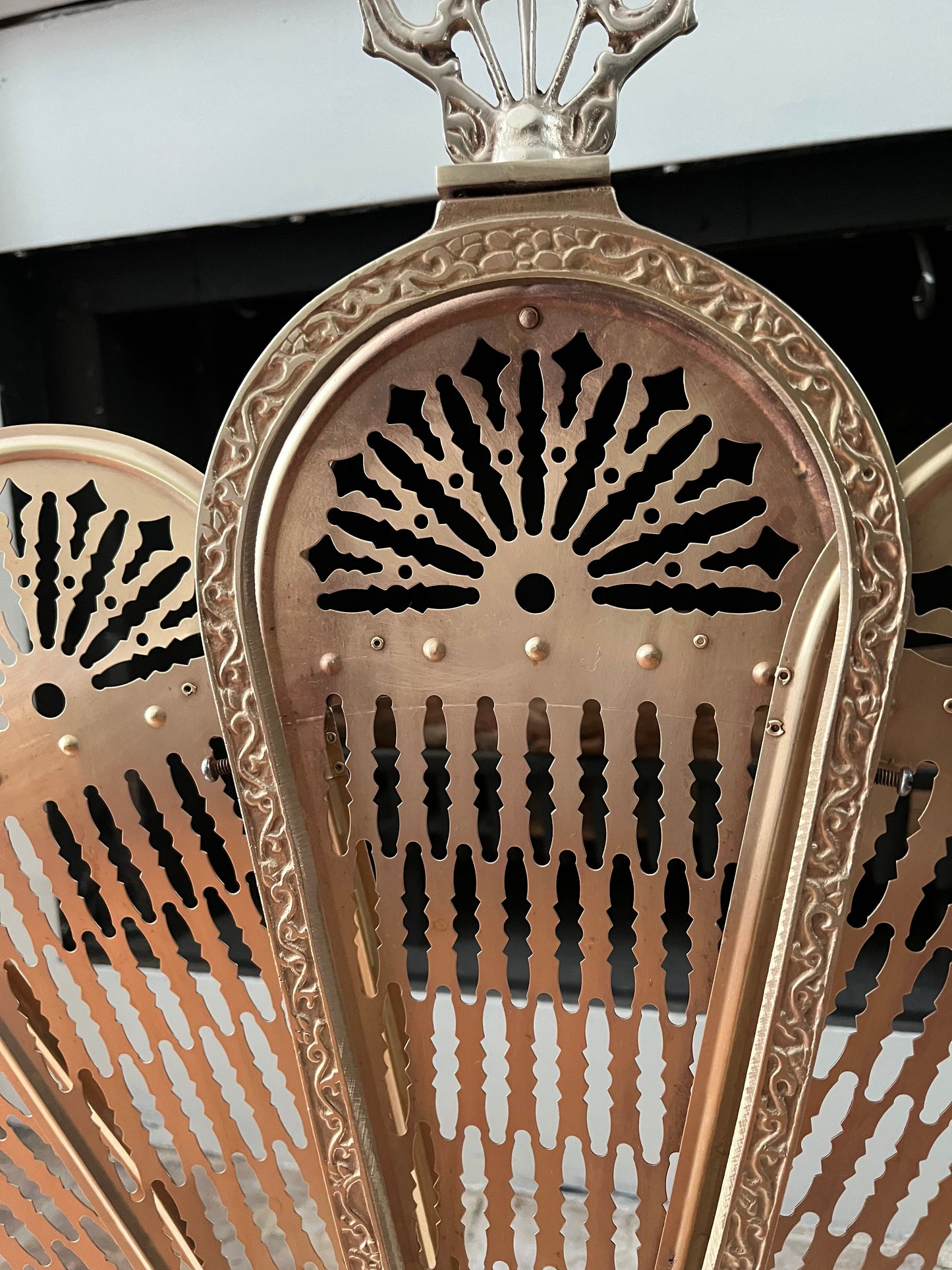 Vintage Solid Brass Pineapple Folding Fan Fireplace Screen