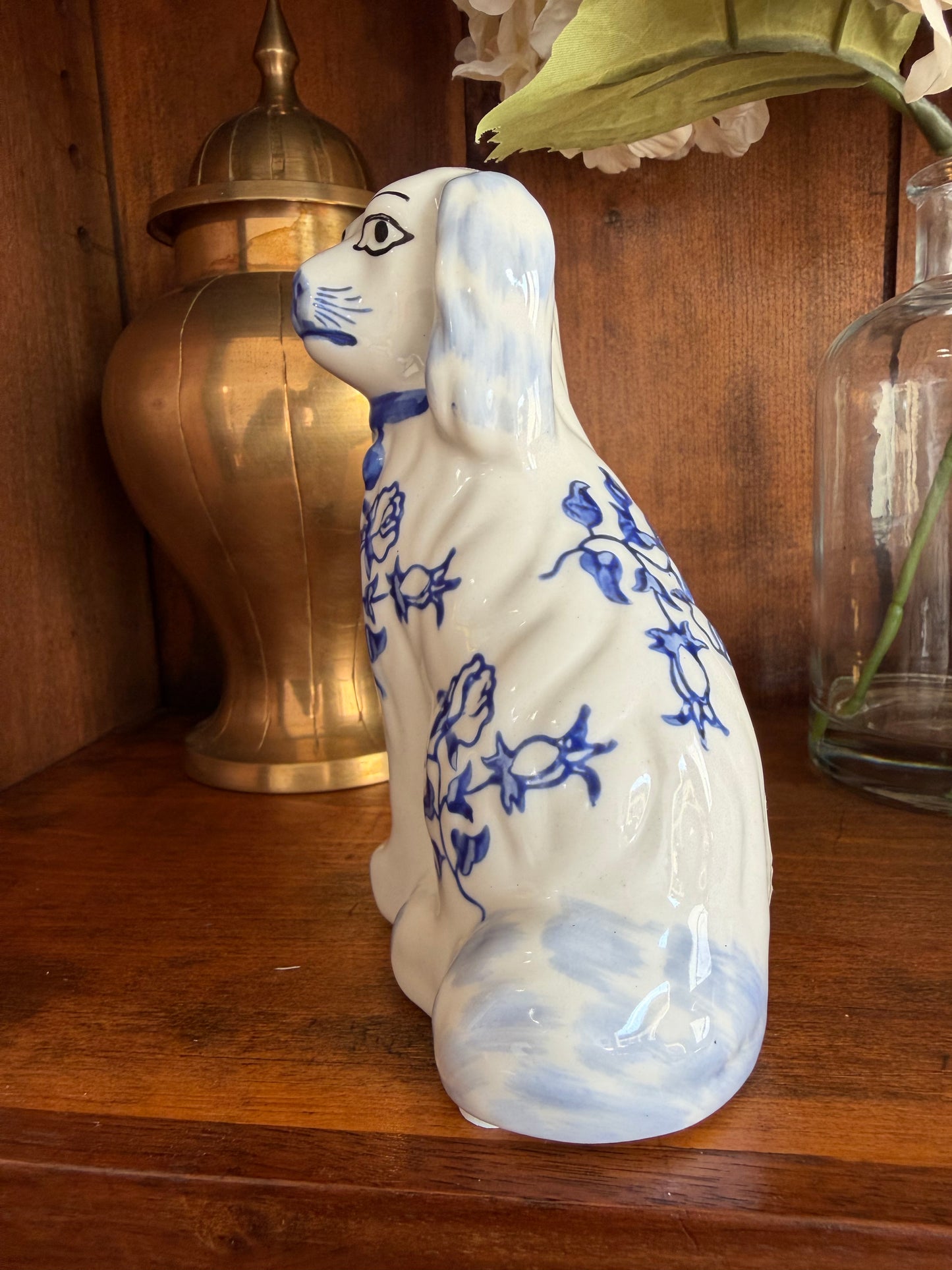 Hand-Painted Staffordshire Style Spaniel | Blue & White Ceramic Dog Figurine