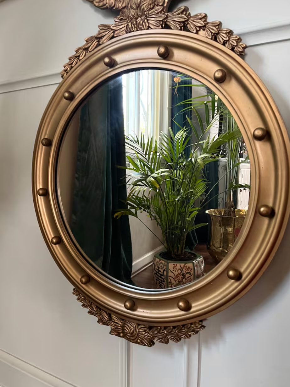 Vintage Federalist Eagle Acanthus Leaves Hand Carved Giltwood Round Gold Mirror