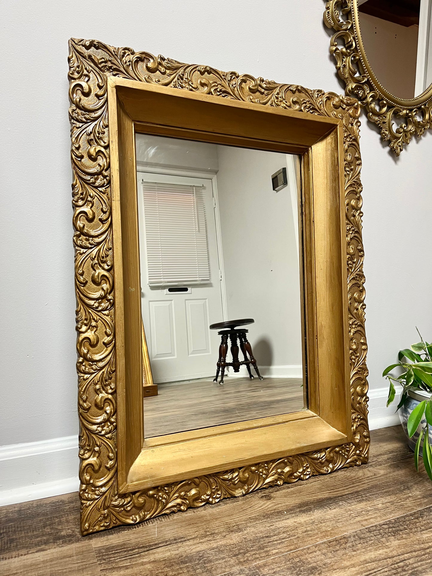 Exquisite Antique Giltwood Mirror with Intricate Gesso Overlay