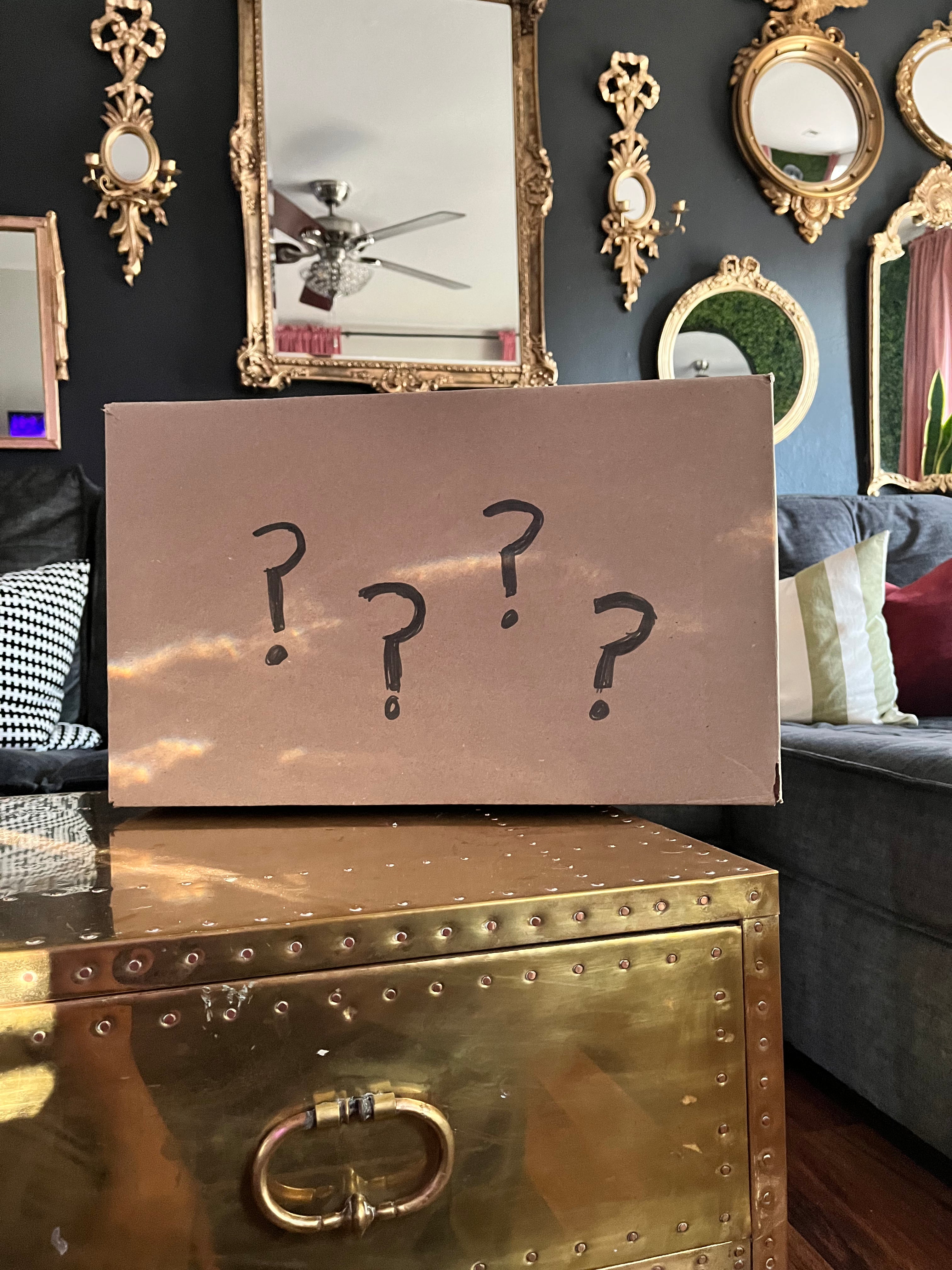 Premium Vintage Mystery Box– Domno Vintage