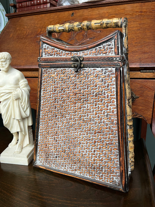 Decorative Wine Storage Box With Bamboo Handle