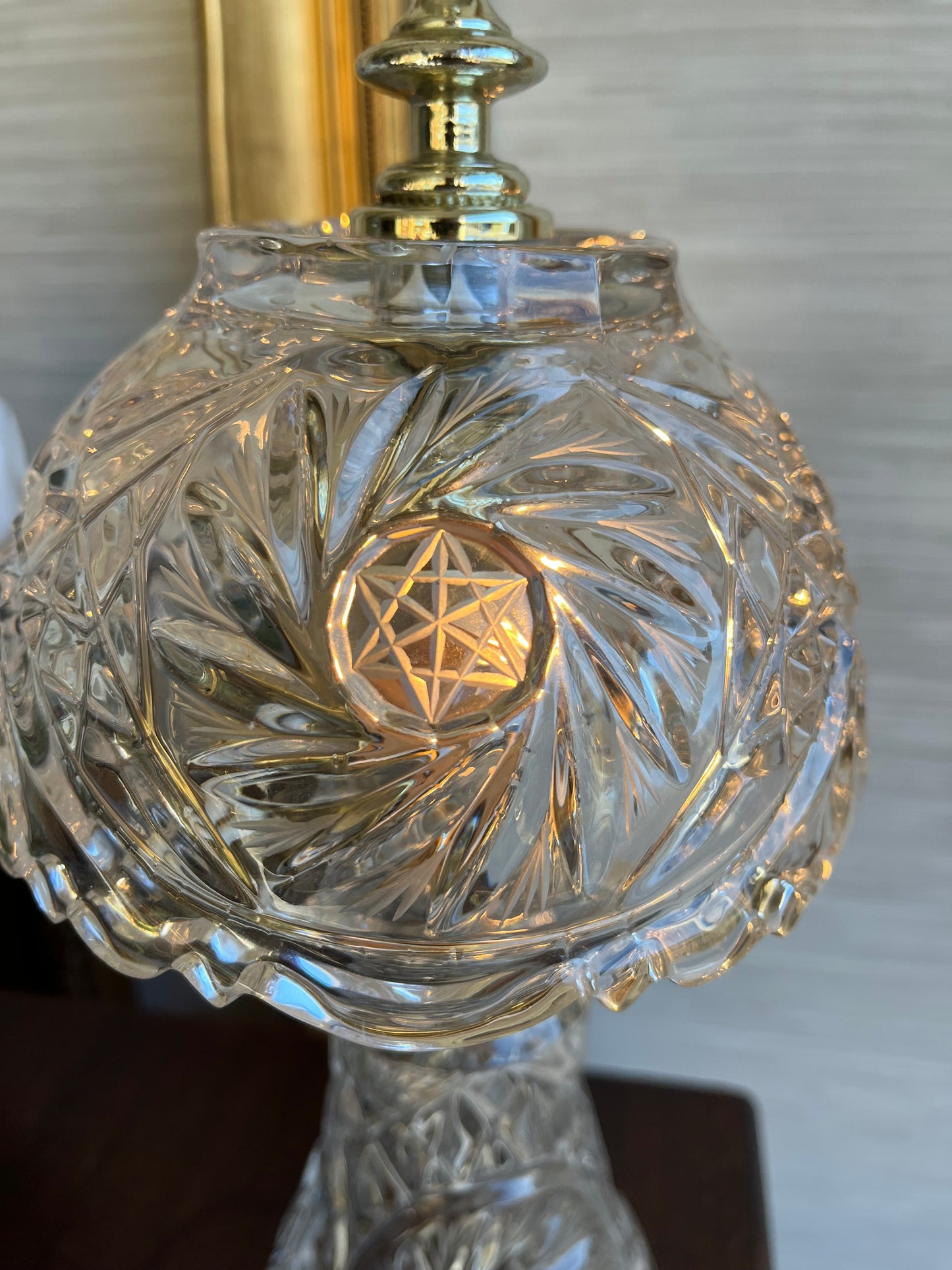 Gorgeous Vintage Cut Crystal Boudoir Table Lamp 13" Tall