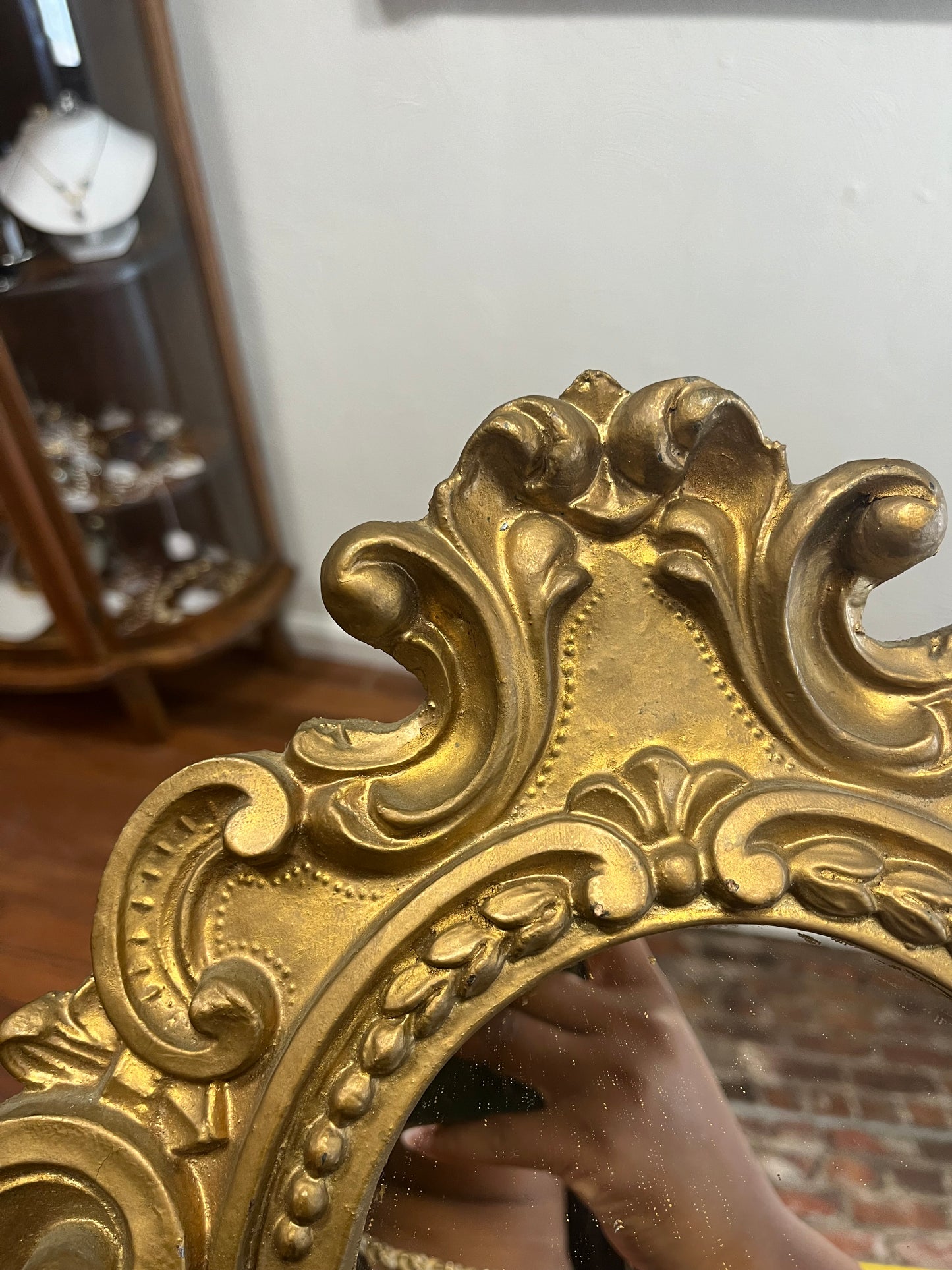 Vintage Italian Florentine Ornate Giltwood Baroque Gold Mirror