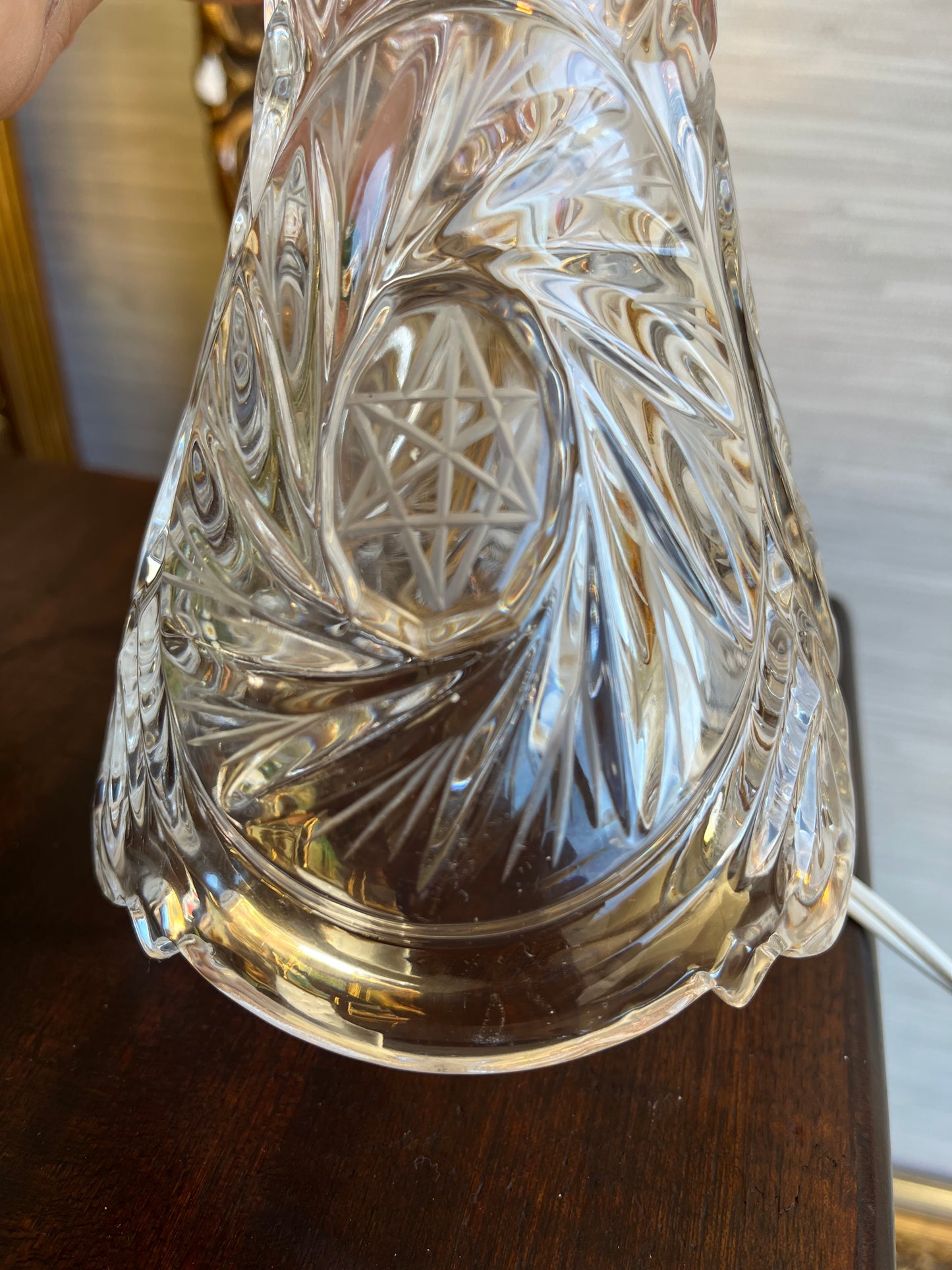 Gorgeous Vintage Cut Crystal Boudoir Table Lamp 13" Tall