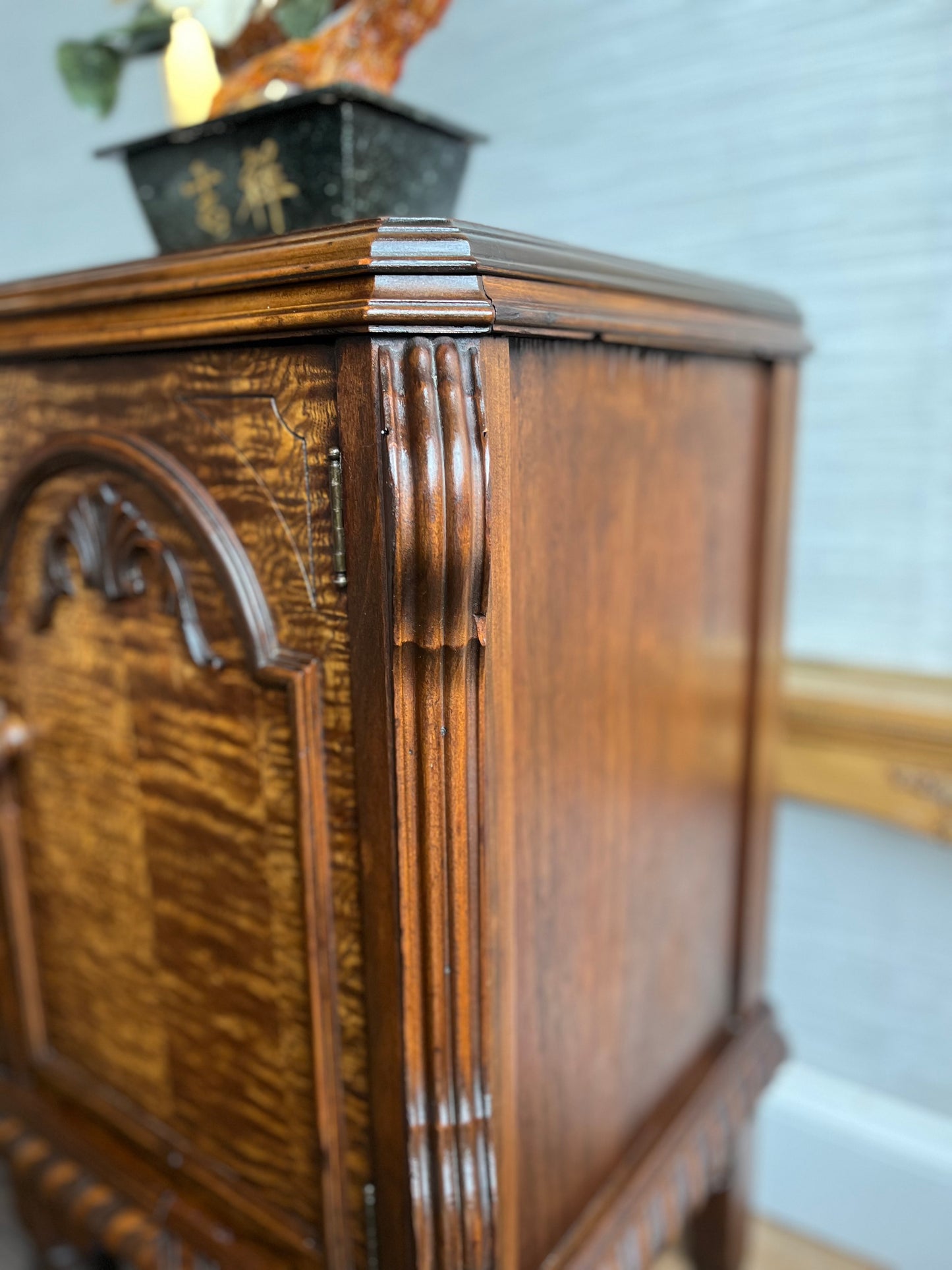 Vintage Tiger Oak Nightstand Cabinet Side Table W/ Ornate Carvings & Bun Feet – 1940s-1950s Solid Wood