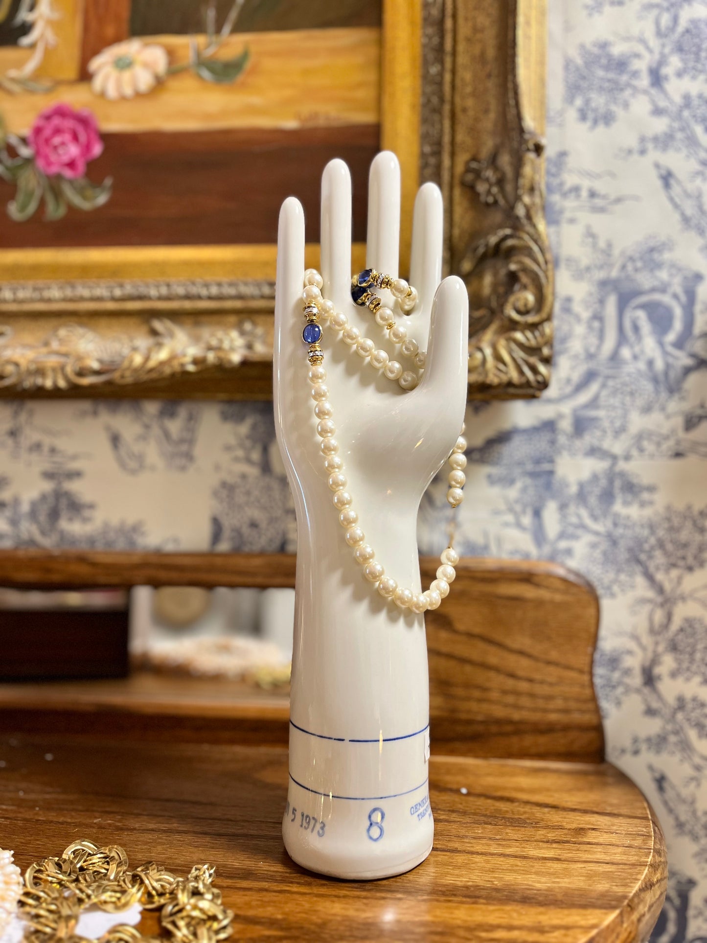 Vintage 1973 General Porcelain Hand Glove Mould #8