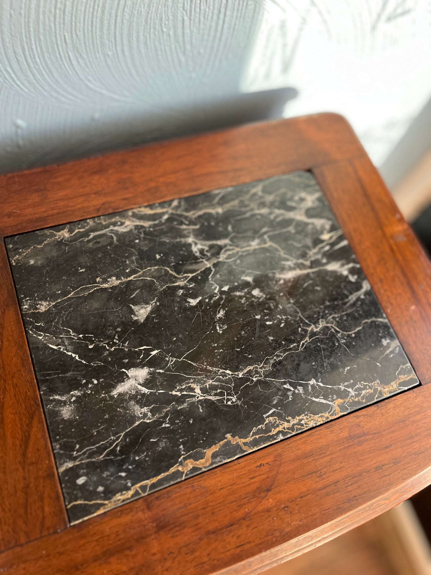 Pair of Vintage Hand Carved French-Style Marble-Top Nightstands / End Tables