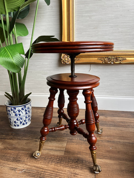 Antique 1900s H. Holtzman & Sons Adjustable Piano Stool with Claw & Glass Ball Feet