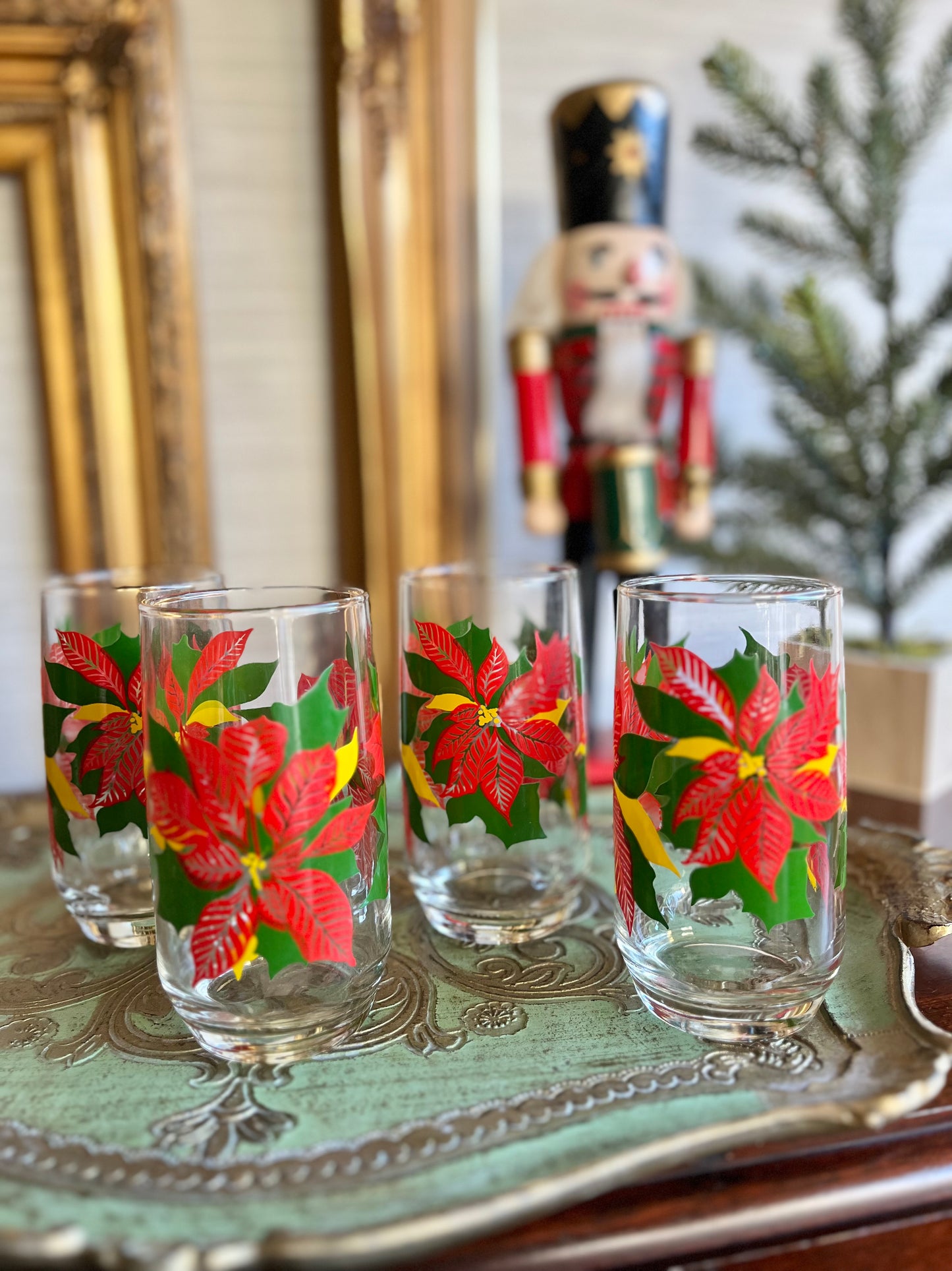 Vintage Poinsettia Glasses Christmas Holiday Tumblers Drinkware Barware - Set of 4