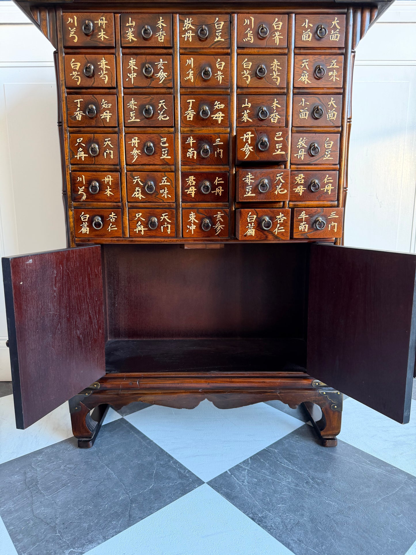 Vintage Chinese Apothecary Cabinet – Mid Century Herb Medicine Chest with Labeled Drawers, Asian Chinoiserie Storage Cabinet