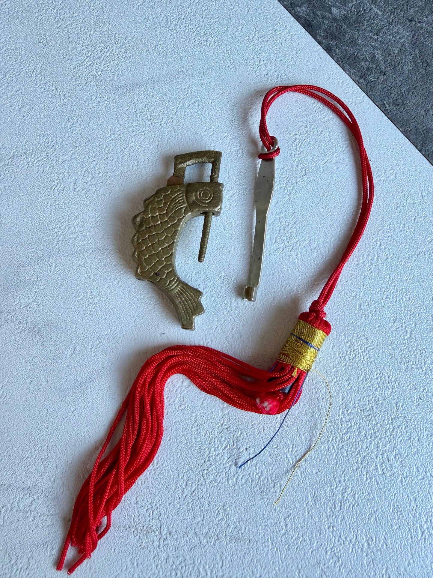 Vintage Chinese Apothecary Cabinet – Mid Century Herb Medicine Chest with Labeled Drawers, Asian Chinoiserie Storage Cabinet