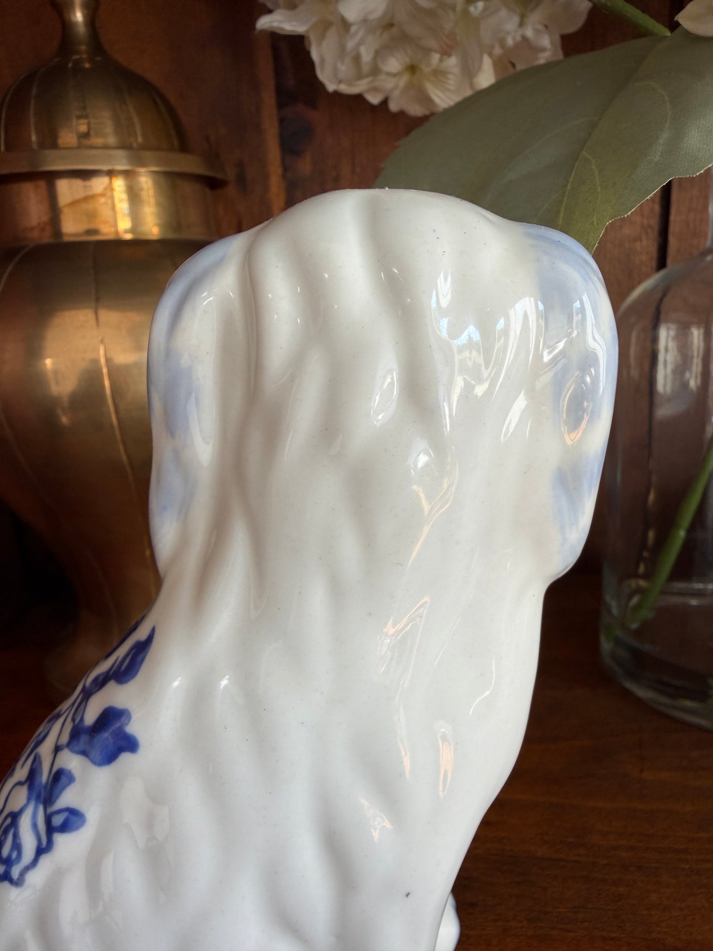 Hand-Painted Staffordshire Style Spaniel | Blue & White Ceramic Dog Figurine