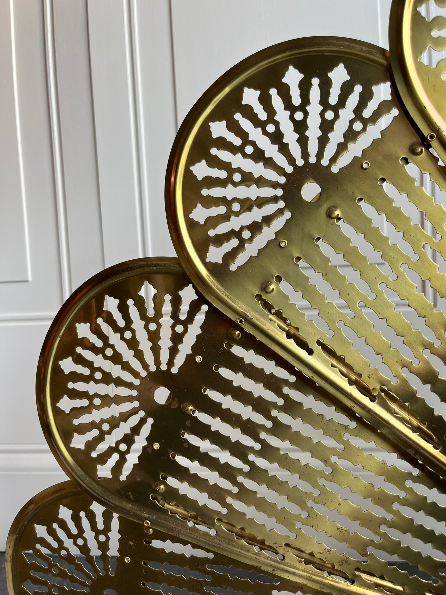 Vintage Brass Clam Seashell Brass Peacock Fireplace Folding Fan Screen