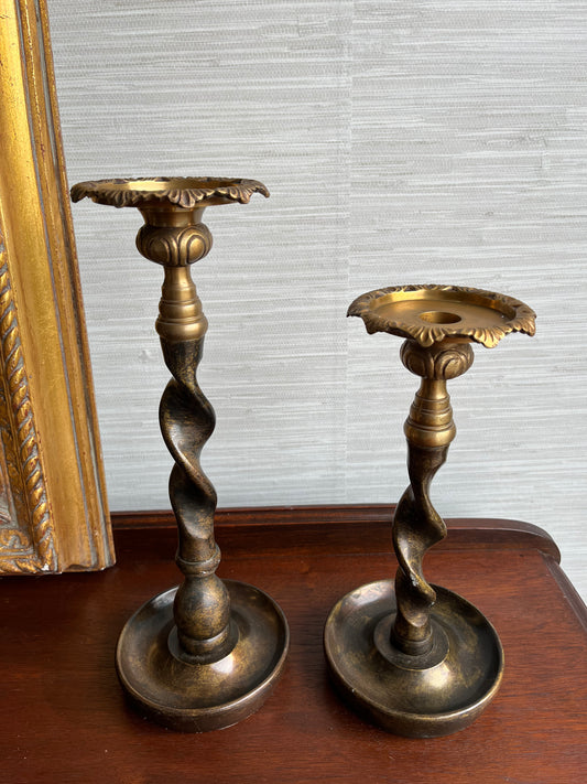 A Set of Six Tapered Vintage Brass Tulip Candlesticks – The Selby